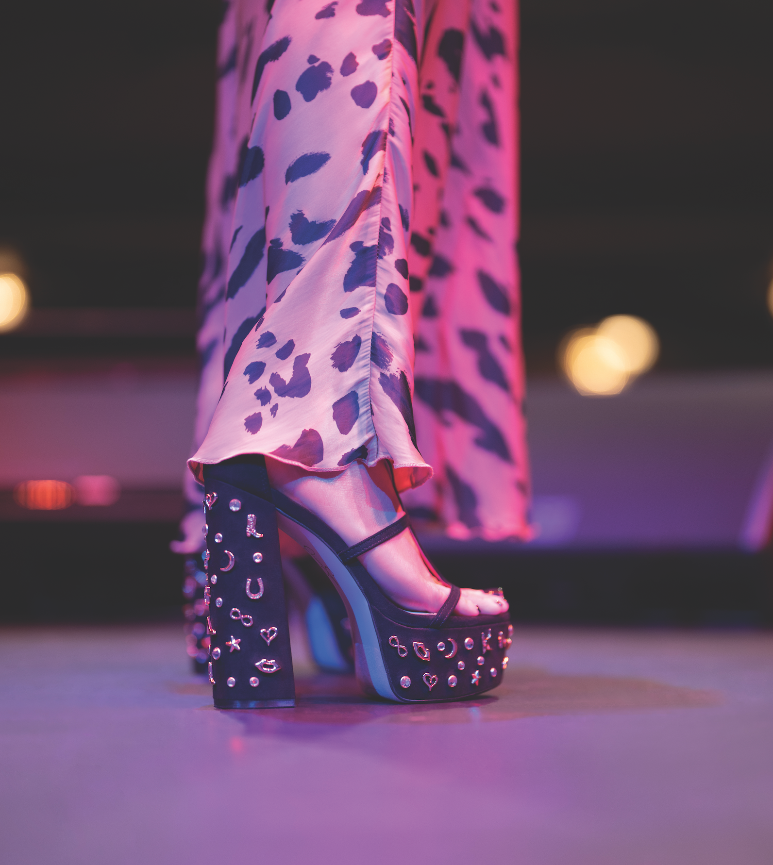 Jessica Simpson For Sale | Jessica Simpson 2.0 Aamina Platform Sandal in Black