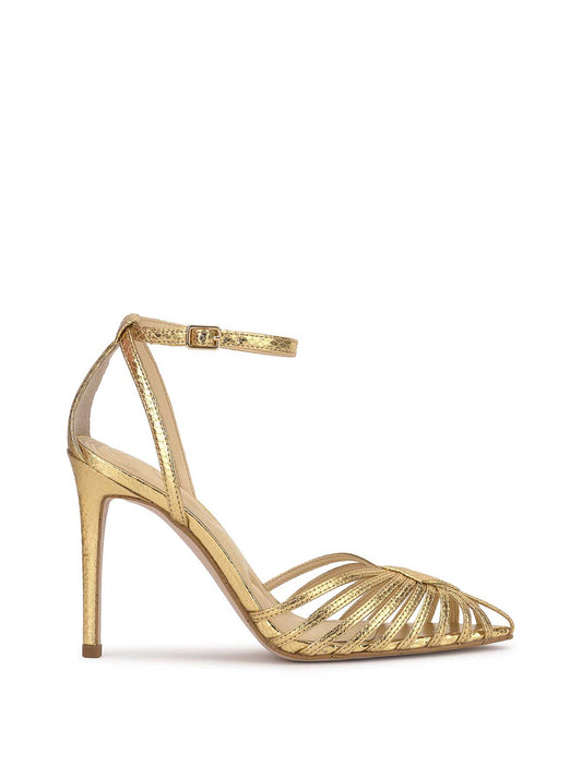 Jessica Simpson Outlet | Paveri Pump in Gold