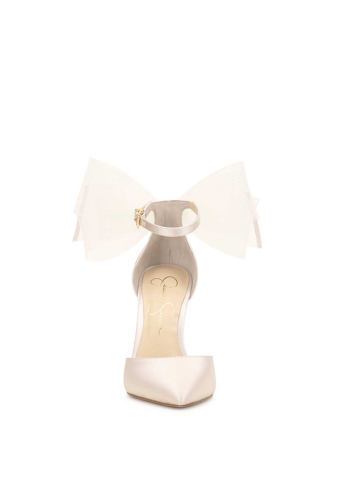 Jessica Simpson Sale | Phindies Pump in Off White