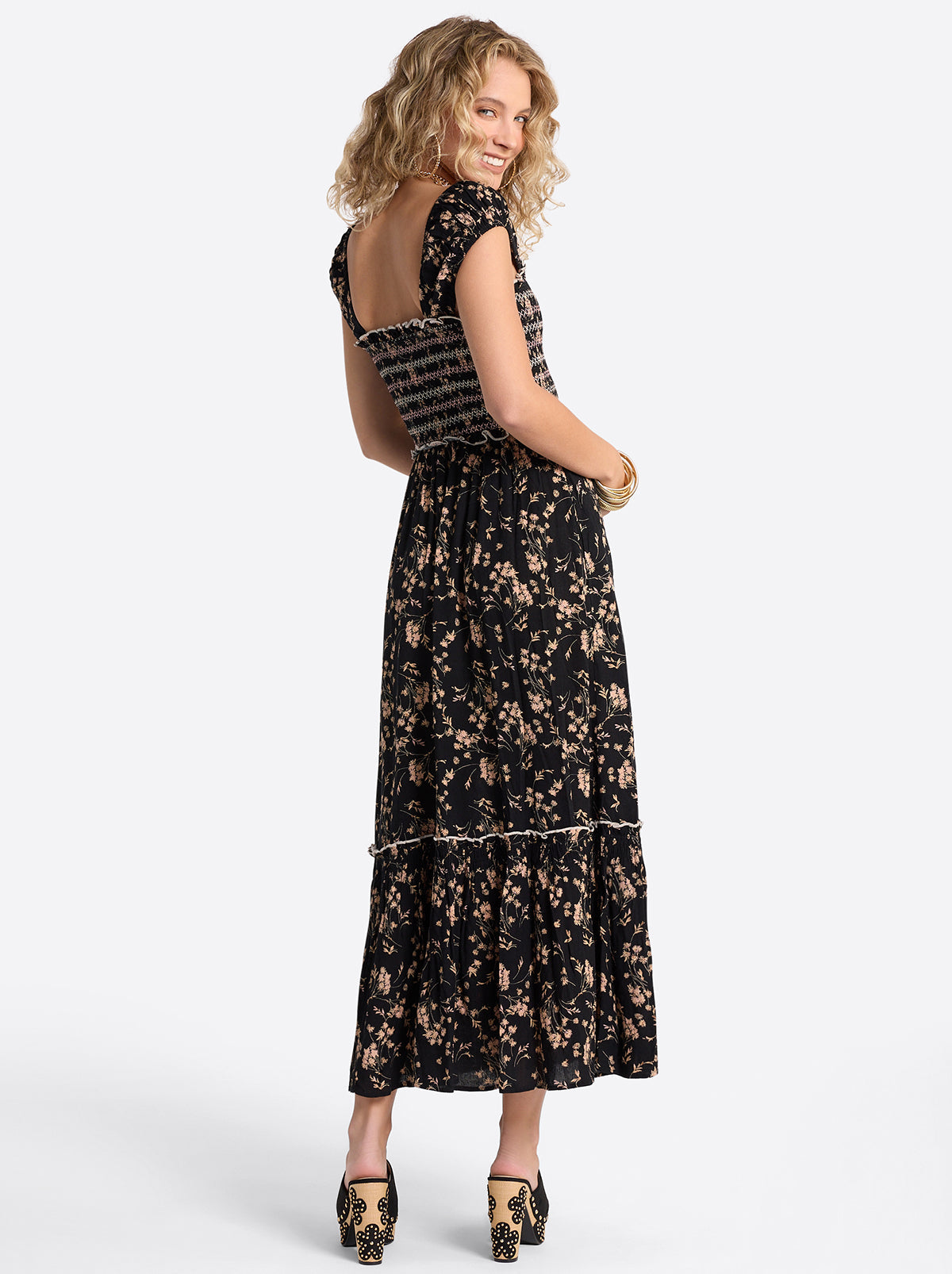 Jessica Simpson Outlet | Clarice Maxi Dress in Obsidian Wispy Ditsies