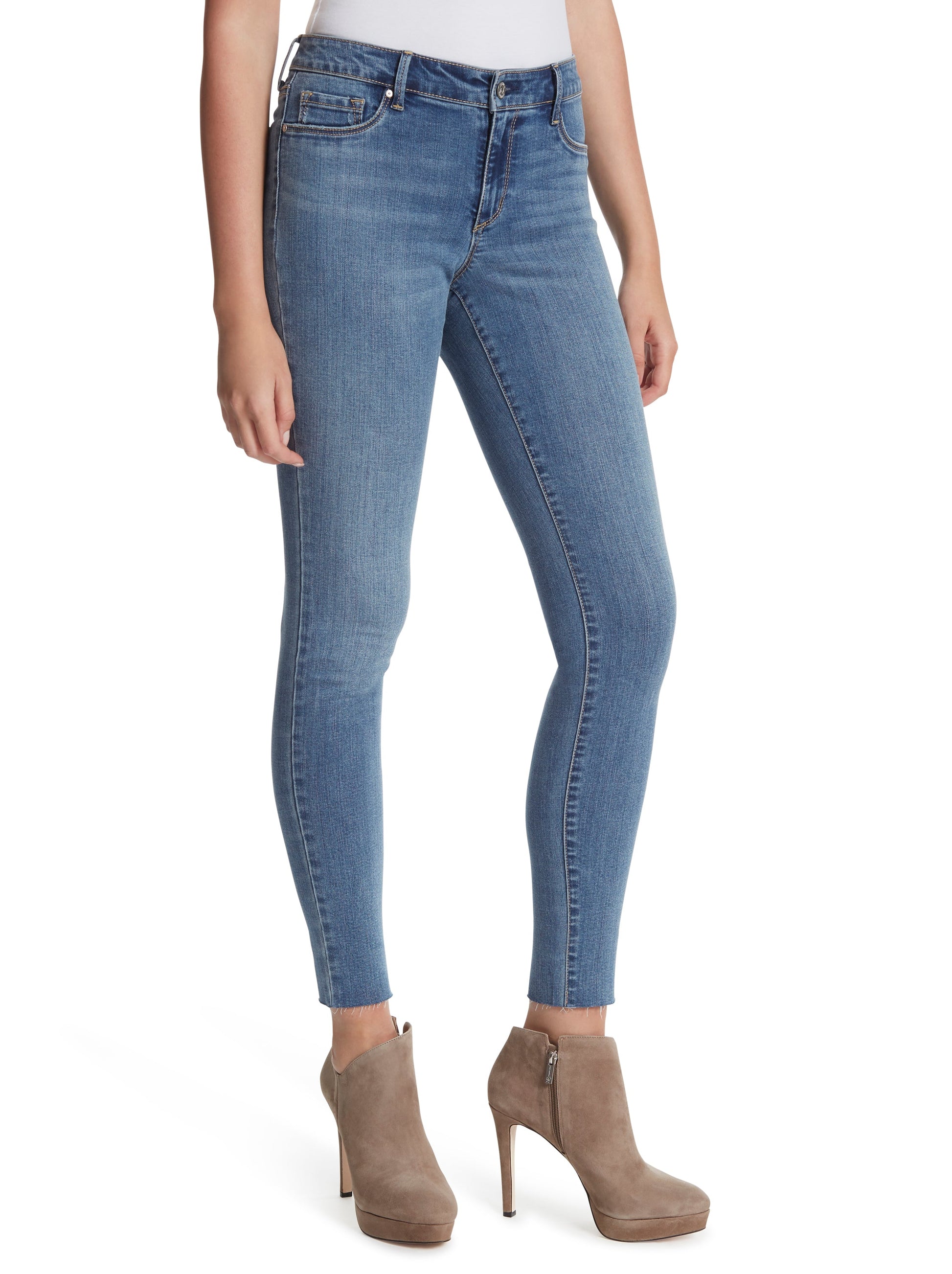 Jessica Simpson Online | Kiss Me Skinny Jeans in Premium