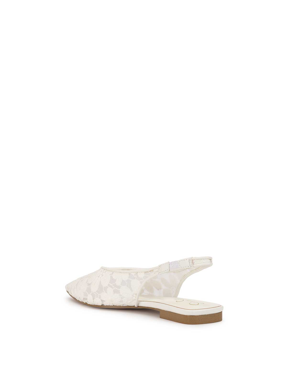 Jessica Simpson Discount | Mezzah Flat in White