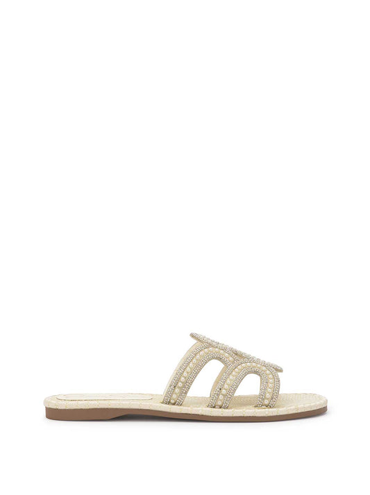 Jessica Simpson Discount | Bria Flat Sandal in Ivory
