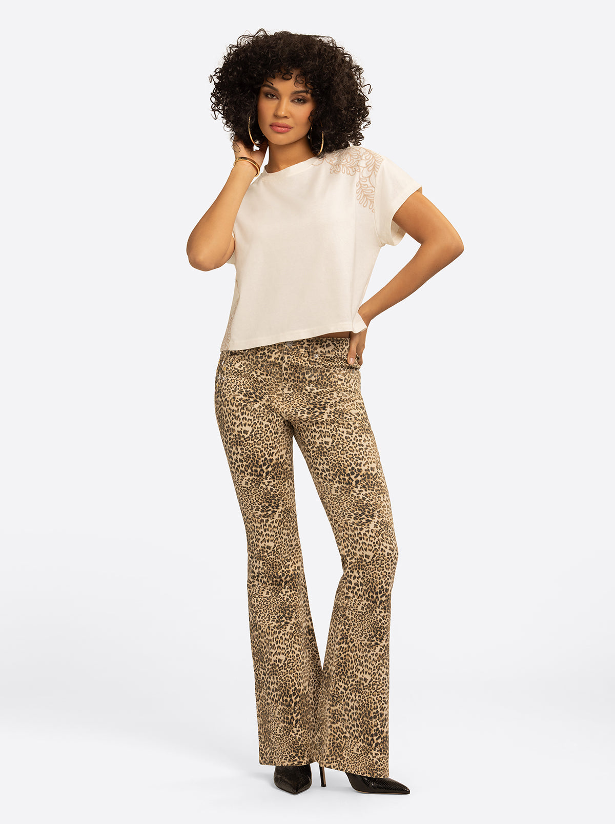 Jessica Simpson On Sale | JS Jessica Simpson Suri Tee in Gardenia-Indra
