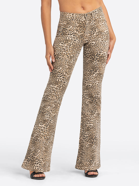 Jessica Simpson Outlet | Jessica Simpson 2.0 Stevie Flare Jeans in Seedpearl
