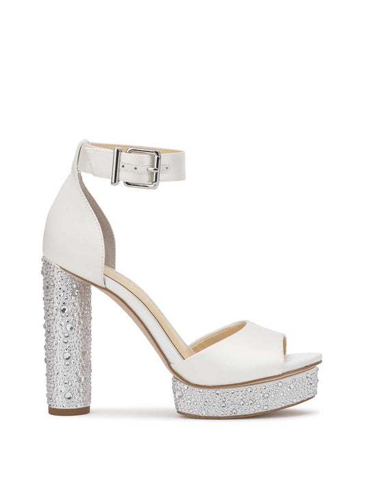 Jessica Simpson Online | Everyn High Heel in White