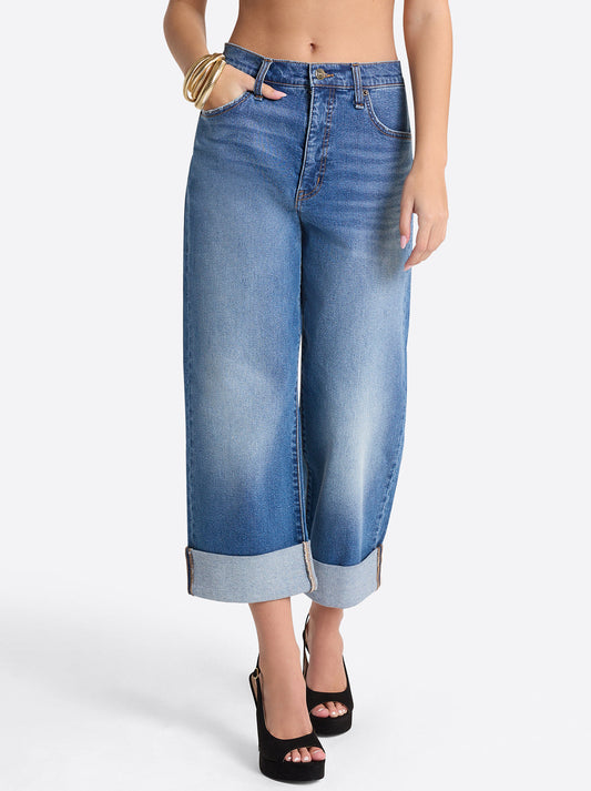 Jessica Simpson Online | Valentine Wide Leg Boyfriend Jeans in High Road
