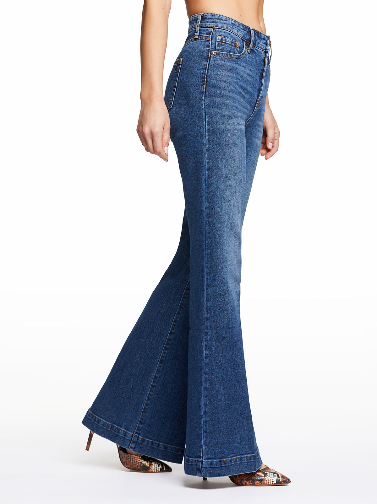 Jessica Simpson Discount | True Love Wide Leg Trouser Jeans in Sia