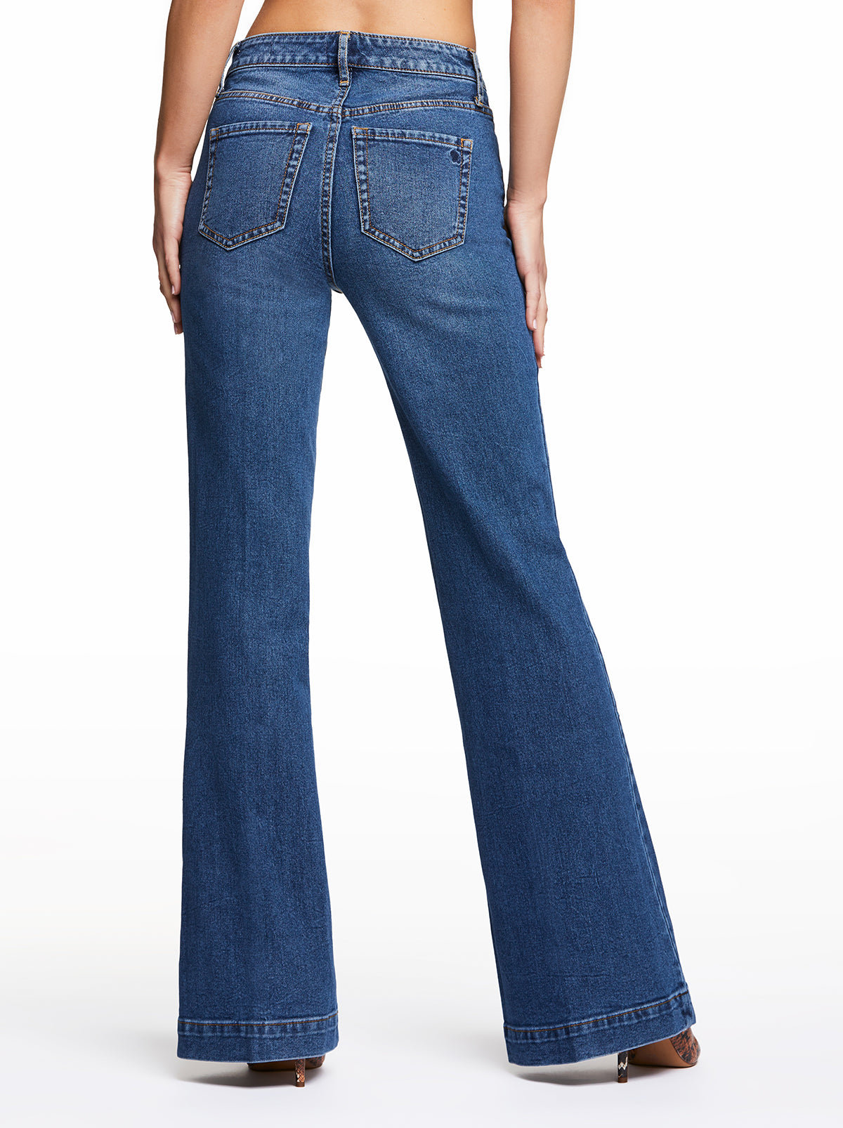 Jessica Simpson Discount | True Love Wide Leg Trouser Jeans in Sia