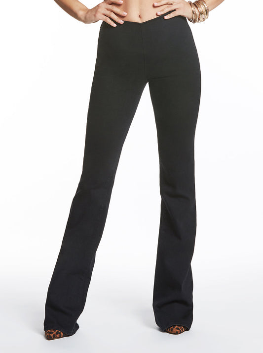 Jessica Simpson Online | Pull On Flare in Black