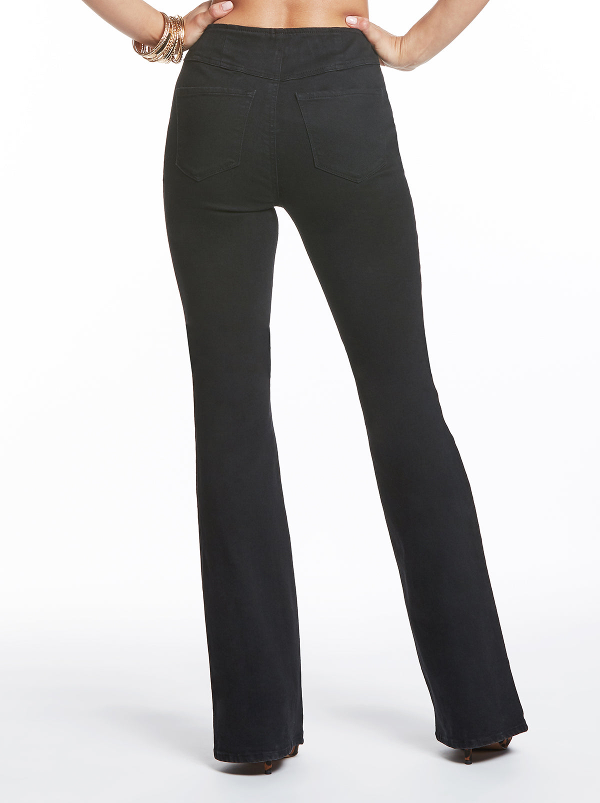Jessica Simpson Online | Pull On Flare in Black