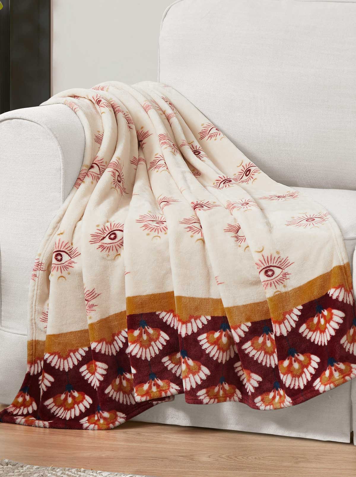 Jessica Simpson On Sale | Celeste Plush Throw in Burgandy Red