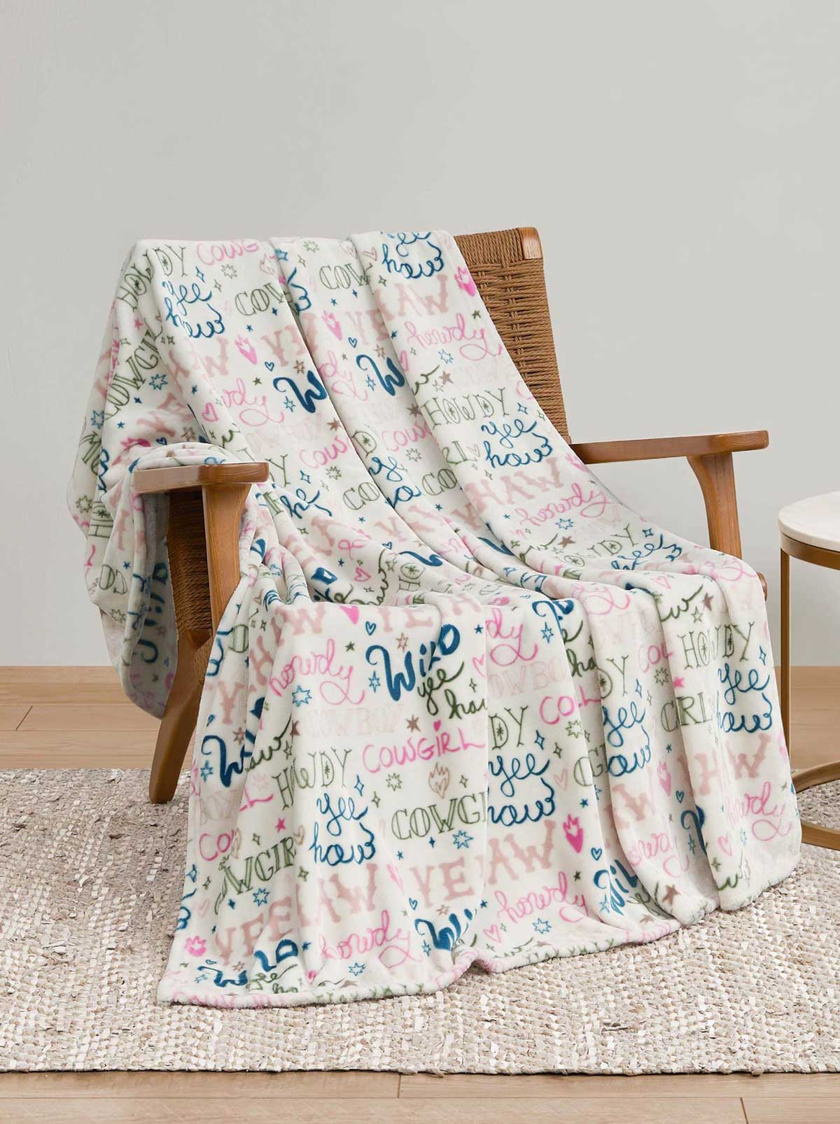 Jessica Simpson Online | Howdy Cowgal Plush Throw Blanket