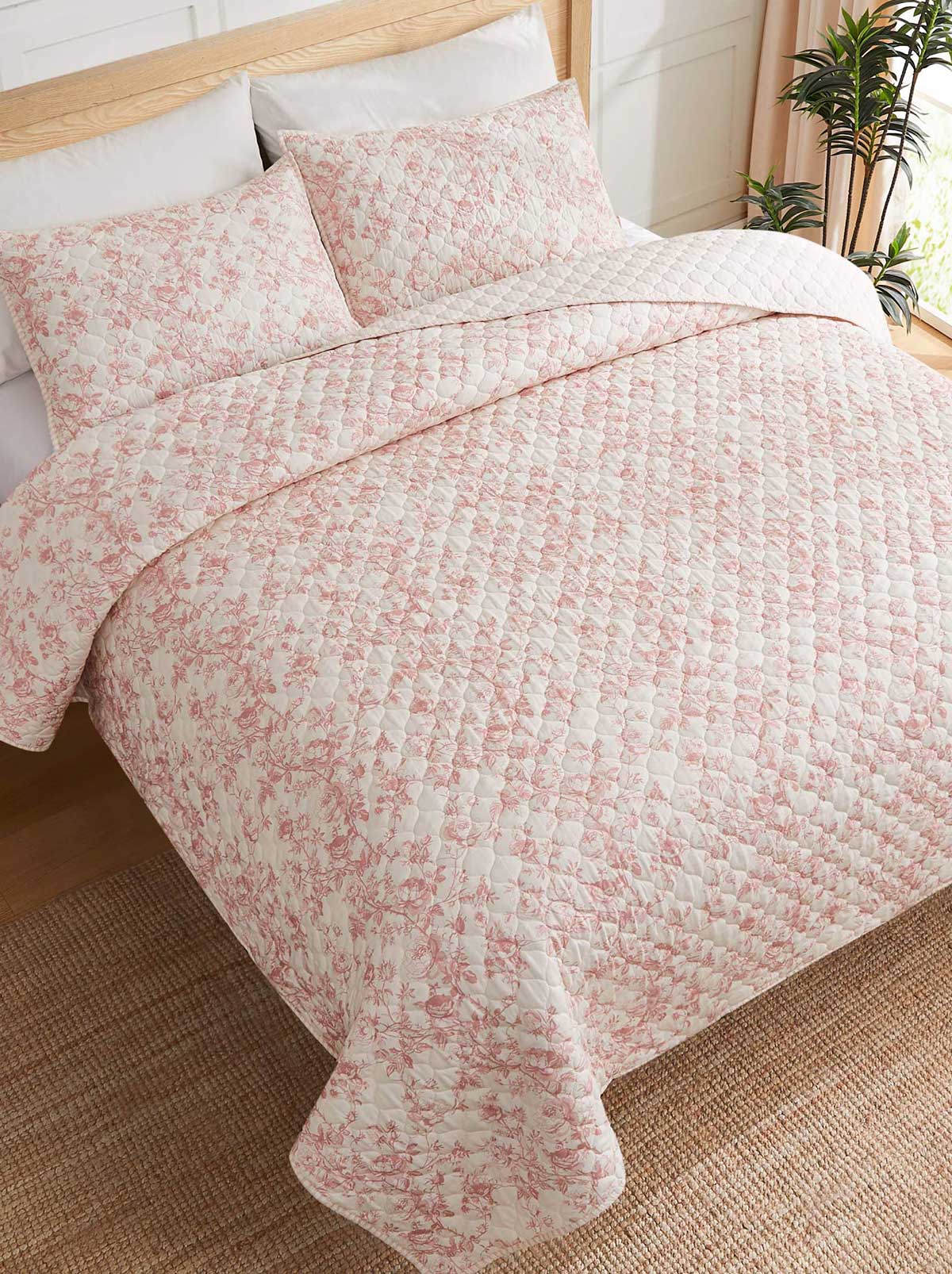 Jessica Simpson On Sale | Camilla Quilt Set