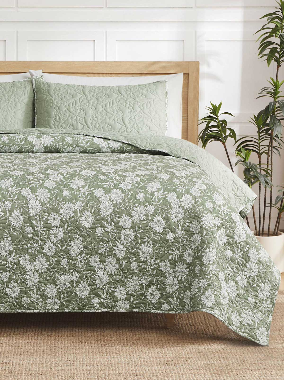 Jessica Simpson For Sale | Fiona Quilt Set