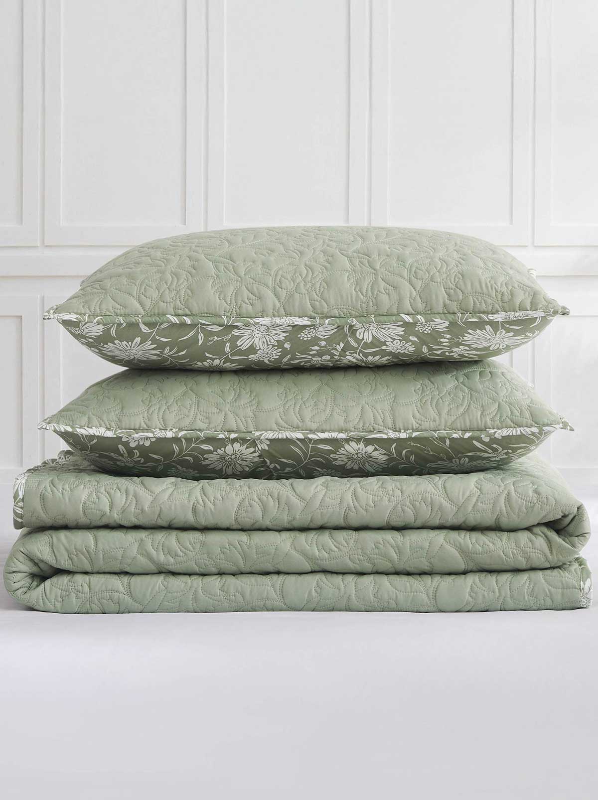 Jessica Simpson For Sale | Fiona Quilt Set