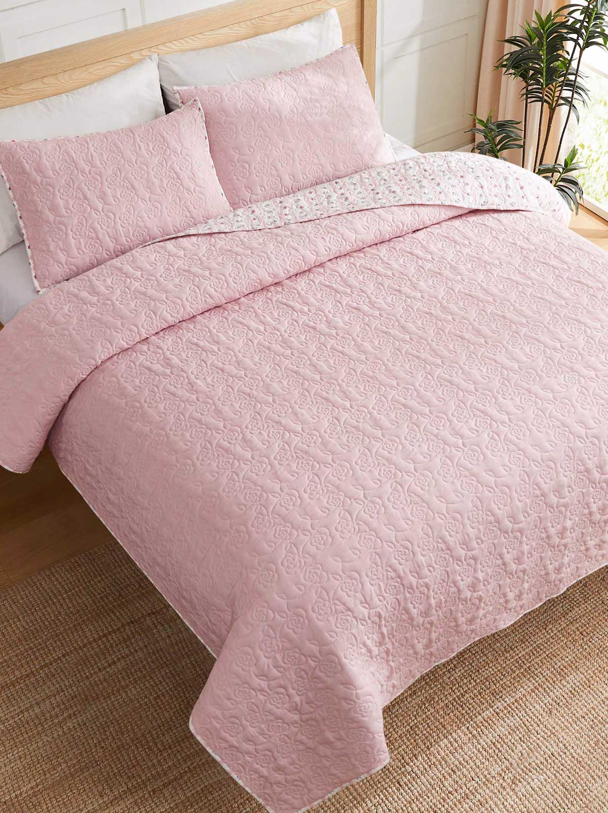 Jessica Simpson Outlet | Hazel Quilt Set