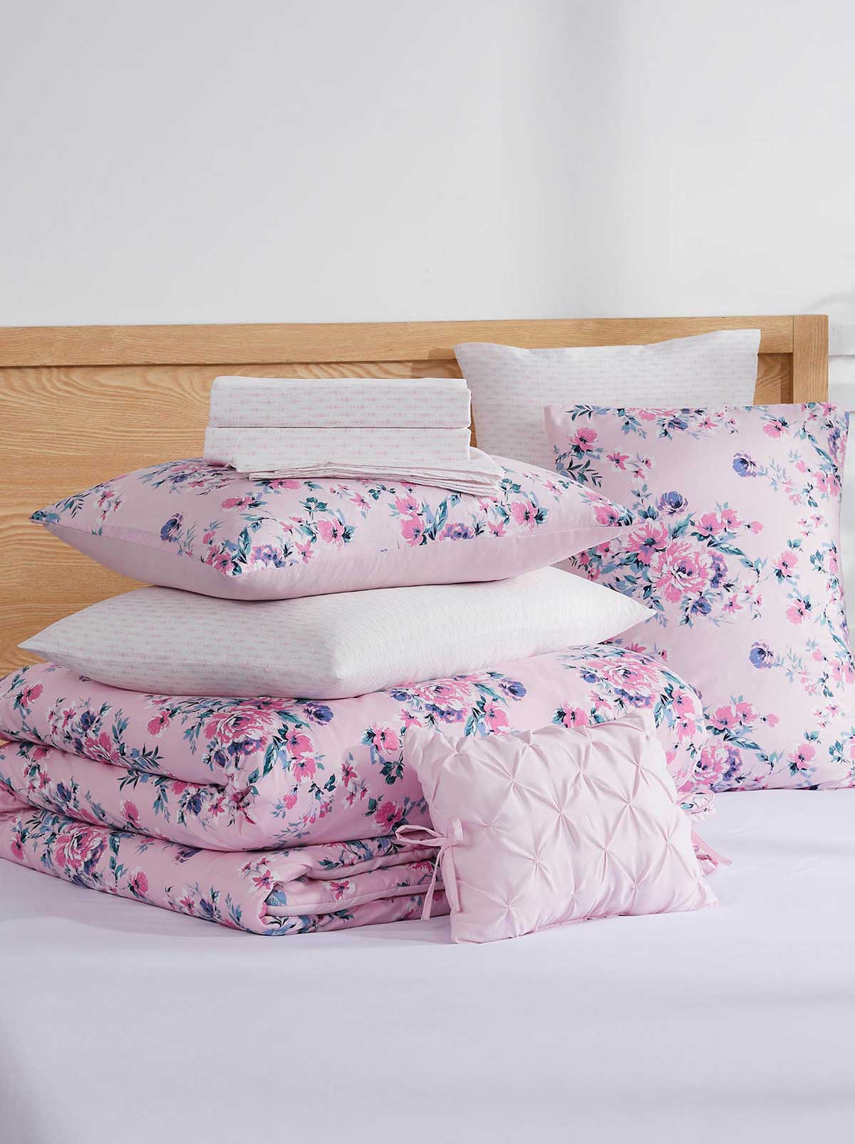 Jessica Simpson Sale | Phoebe Ballerina Reversible Bed in a Bag