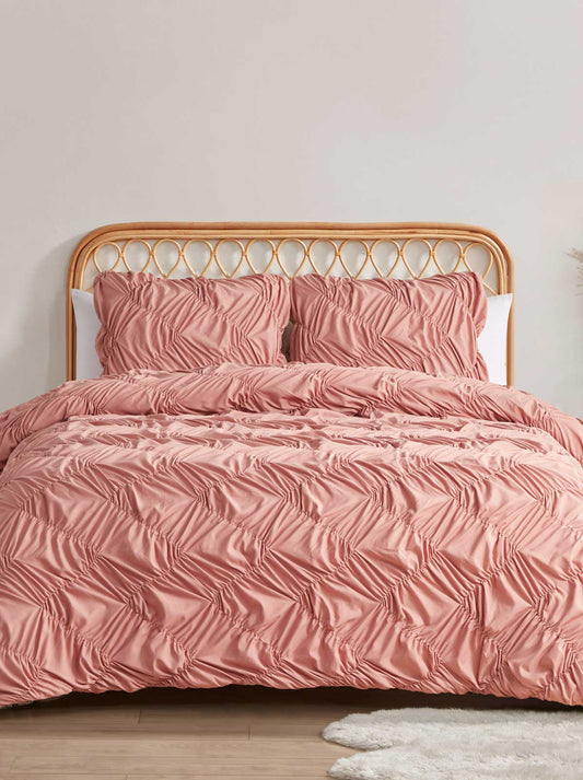 Jessica Simpson Online | Emmy Textured Comforter Set in Antique Rose
