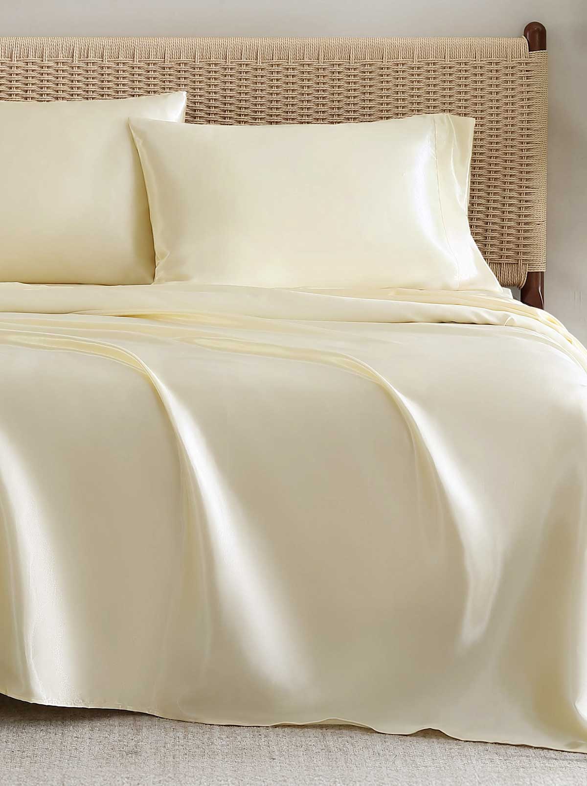 Jessica Simpson Discount | Silky Satin Sheet Set in Antique Golden Honey